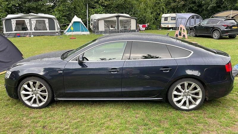 Occasion Audi A5 Proline 170 PK (125 kW) 2014 Blauw Hatchback