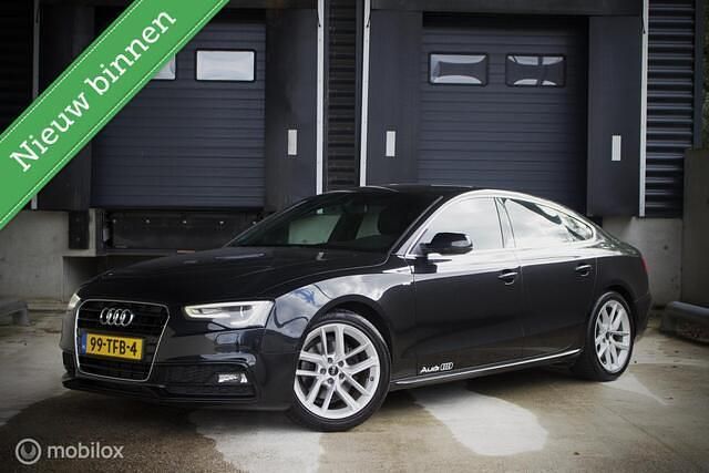 Zwart Gebruikt 2012 Audi A5 Sportback S-Line Hatchback | € 7.995 (Goede deal) - Afbeelding 1/4