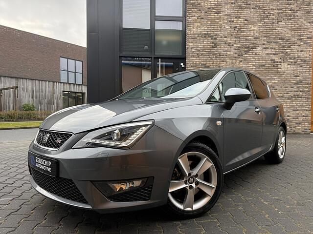 Grijs Occasion 2016 Seat Ibiza CONNECT Hatchback | € 6.699 (Eerlijke prijs) - Afbeelding 1/4