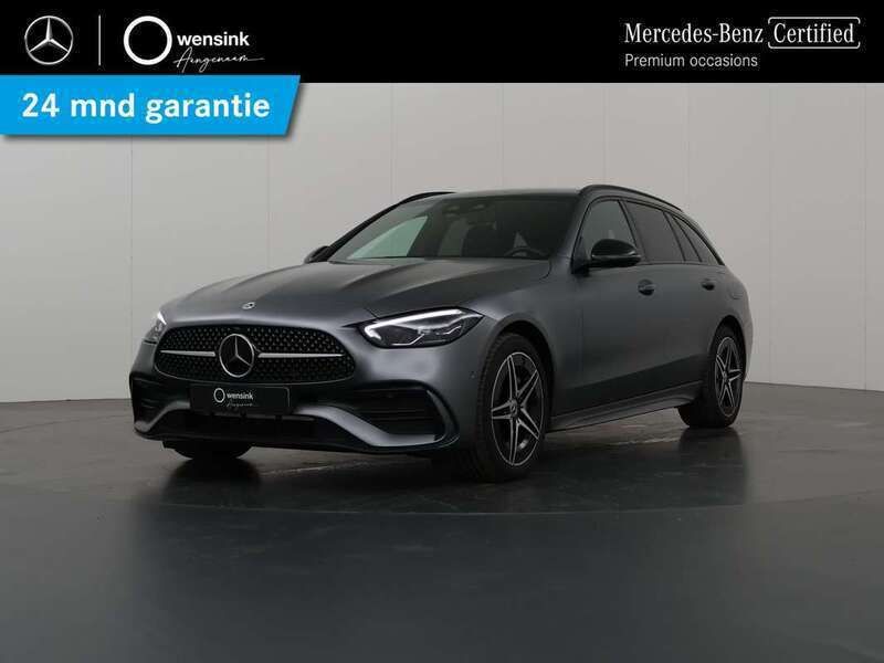 Grijs Gebruikt 2023 Mercedes C300e AMG line Stationwagen | € 44.850 (Eerlijke prijs) - Afbeelding 1/4