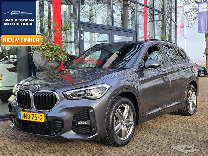Grijs Gebruikt 2021 BMW X1 M Sport SUV | € 27.490 (Goede deal) - Afbeelding 1/3