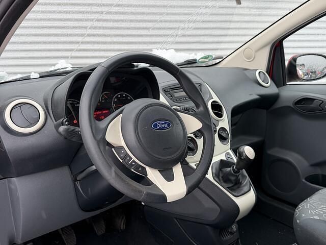 Occasion Ford Ka Limited 69 PK (50 kW) 2013 Rood (metallic) Hatchback