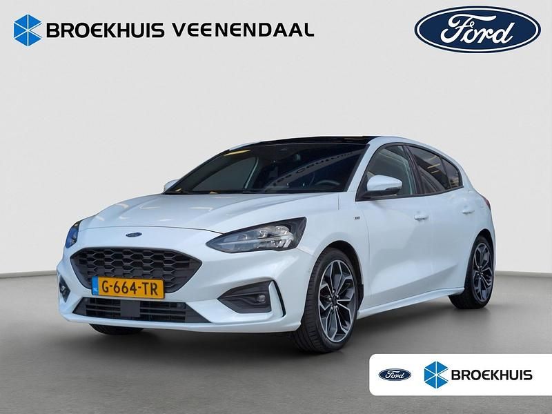 Wit Gebruikt 2019 Ford Focus ST-Line Hatchback | € 17.400 (Duur) - Afbeelding 1/4