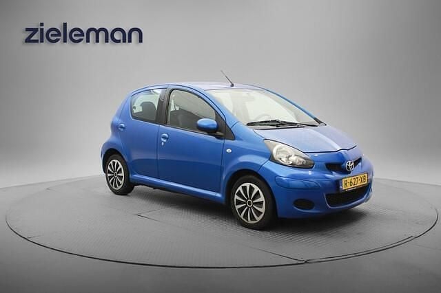 Blauw Gebruikt 2012 Toyota Aygo Hatchback | € 2.845 (Goede deal) - Afbeelding 1/4