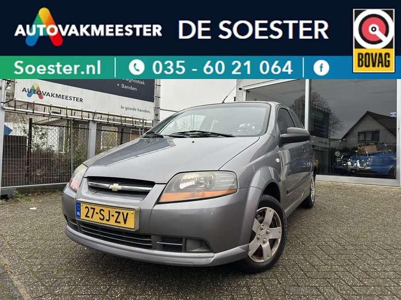 Grijs Gebruikt 2006 Chevrolet Kalos Hatchback | € 1.450 (Eerlijke prijs) - Afbeelding 1/4
