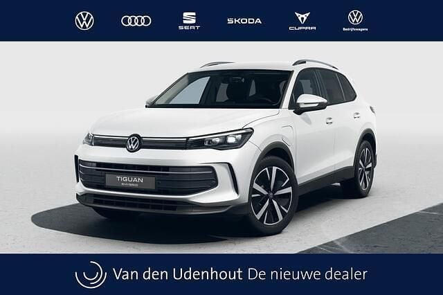 Wit Nieuw 2025 VW Tiguan Edition SUV | € 49.407 (Super prijs) - Afbeelding 1/4