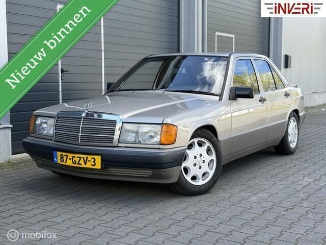 Bruin Gebruikt 1990 Mercedes 190 Sedan | € 5.490 - Afbeelding 1/4