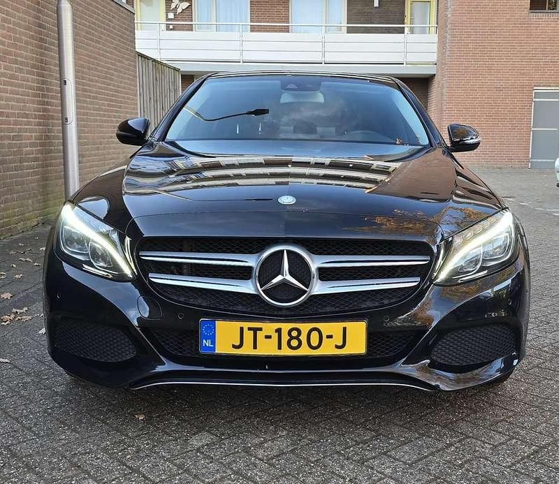 Gebruikt 2016 Mercedes C180 Sedan | € 14.950 (Eerlijke prijs) - Afbeelding 1/4