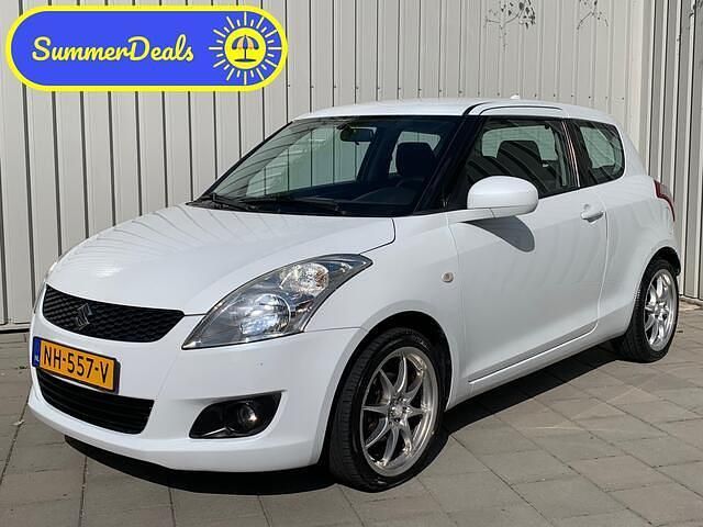 Wit Gebruikt 2011 Suzuki Swift Comfort Hatchback | € 5.945 (Iets duurder) - Afbeelding 1/4