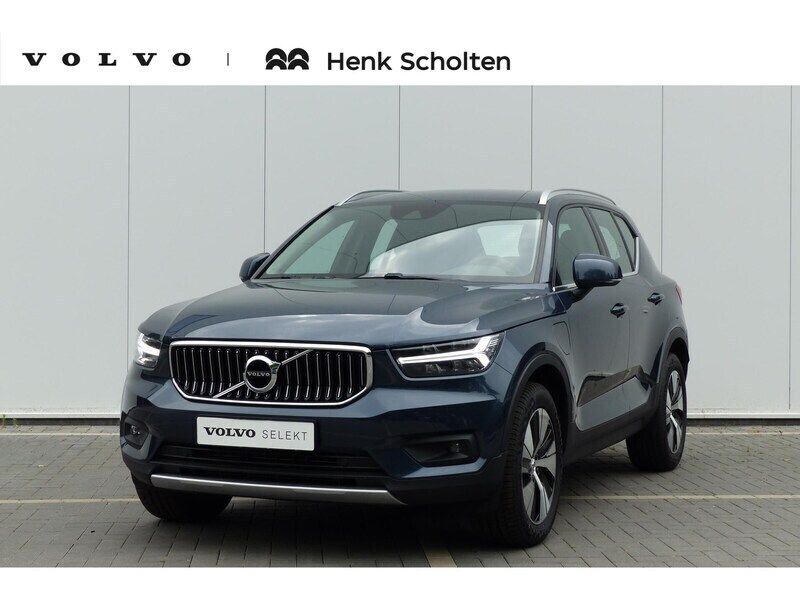 Blauw Gebruikt 2021 Volvo XC40 Inscription SUV | € 32.950 (Eerlijke prijs) - Afbeelding 1/4