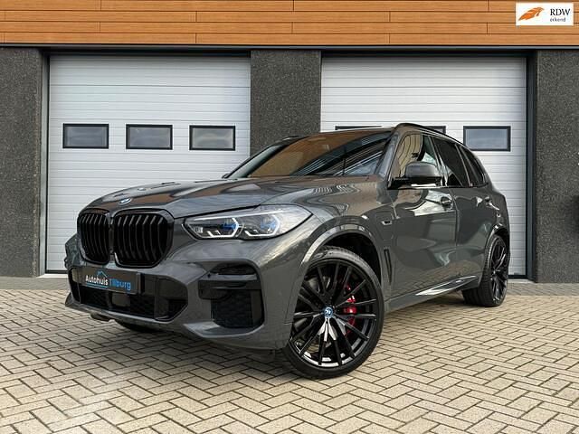 Grijs Occasion 2021 BMW X5 M Sport SUV | € 69.990 (Iets duurder) - Afbeelding 1/4