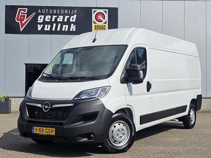 Wit Gebruikt 2024 Opel Movano Edition Van | € 26.280 (Super prijs) - Afbeelding 1/4
