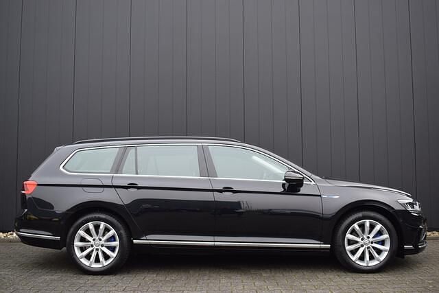 Occasion VW Passat Highline 116 PK (85 kW) 2020 Zwart Stationwagen