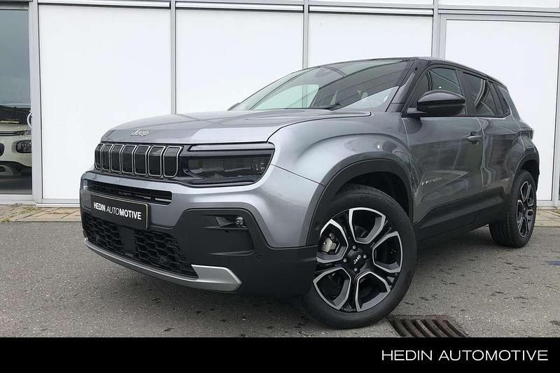 Grijs Nieuw 2025 Jeep Avenger Summit SUV | € 40.552 (Iets duurder) - Afbeelding 1/3