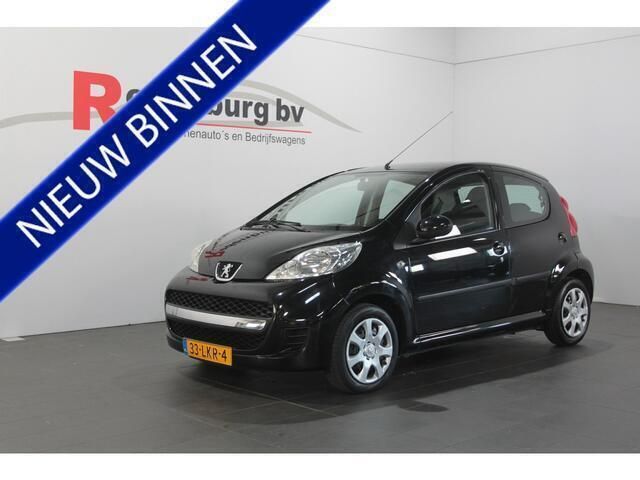 Zwart Gebruikt 2010 Peugeot 107 Hatchback | € 3.945 (Iets duurder) - Afbeelding 1/4