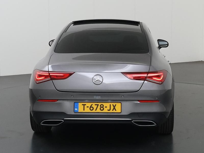 Occasion Mercedes CLA180 Luxury 136 PK (100 kW) 2023 Grijs Sedan