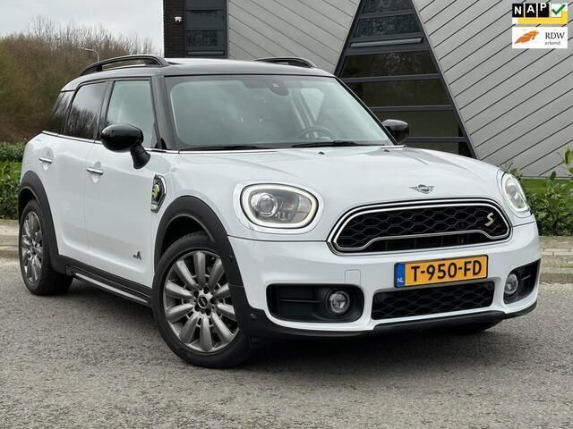 Wit Gebruikt 2020 Mini Cooper Countryman Chili SUV | € 31.250 - Afbeelding 1/4