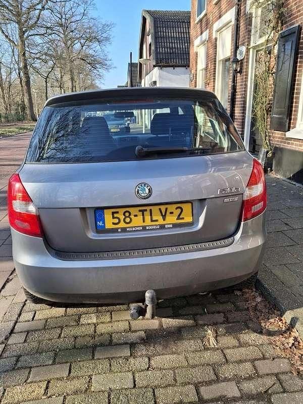 Occasion Skoda Fabia Ambition 86 PK (63 kW) 2012 Grijs Hatchback