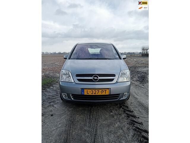 Grijs Gebruikt 2004 Opel Meriva Cosmo MPV | € 1.995 - Afbeelding 1/4