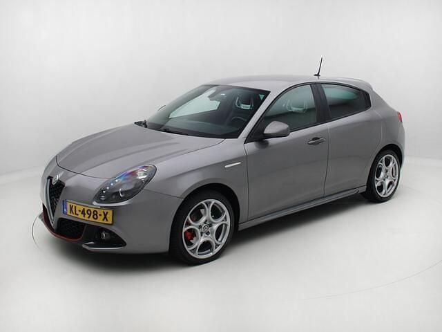 Occasion Alfa Romeo Giulietta Super 170 PK (125 kW) 2016 Grijs Hatchback