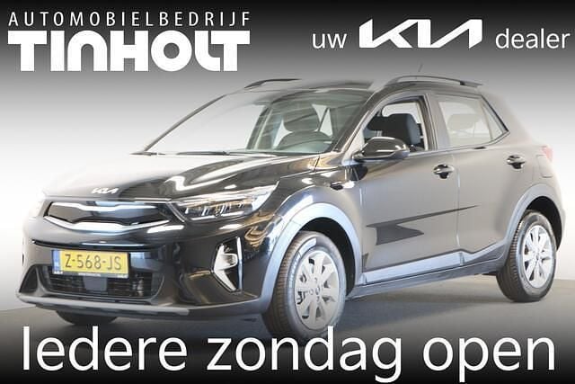 Zwart Gebruikt 2024 Kia Stonic SUV | € 22.850 (Iets duurder) - Afbeelding 1/4