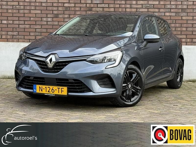 Occasion Renault Clio V Zen 146 PK (107 kW) 2022 Grijs Hatchback