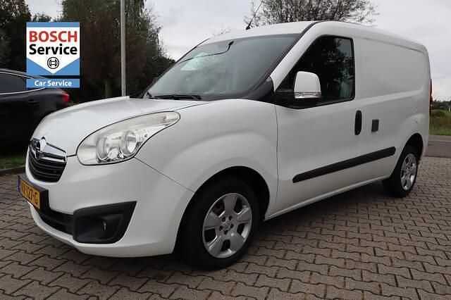 Wit Gebruikt 2016 Opel Combo Sport MPV | € 8.500 - Afbeelding 1/4