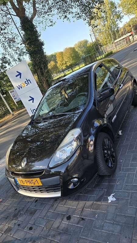 Zwart Gebruikt 2011 Renault Clio II Collection Hatchback | € 1.700 (Super prijs) - Afbeelding 1/4