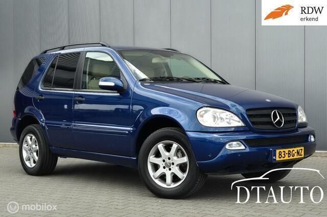 Blauw Gebruikt 2003 Mercedes ML270 SUV | € 11.900 - Afbeelding 1/4