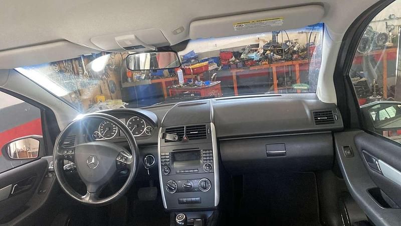 Gebruikt 2006 Mercedes A170 Avantgarde Sedan | € 4.300 (Duur) - Afbeelding 1/4