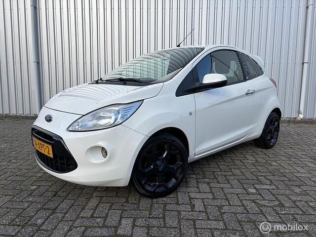 Beige Occasion 2012 Ford Ka Individual Hatchback | € 3.950 (Eerlijke prijs) - Afbeelding 1/4