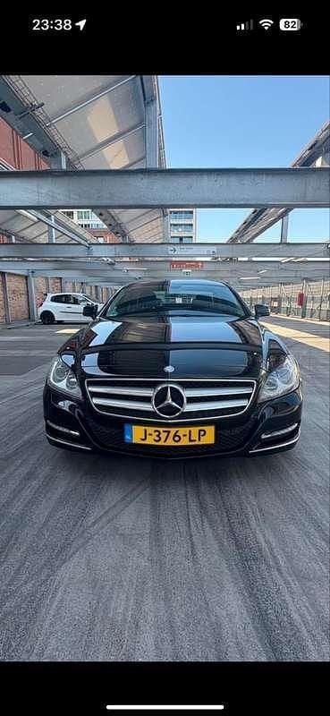 Zwart Gebruikt 2012 Mercedes CLS350 Sedan | € 19.000 (Goede deal) - Afbeelding 1/4