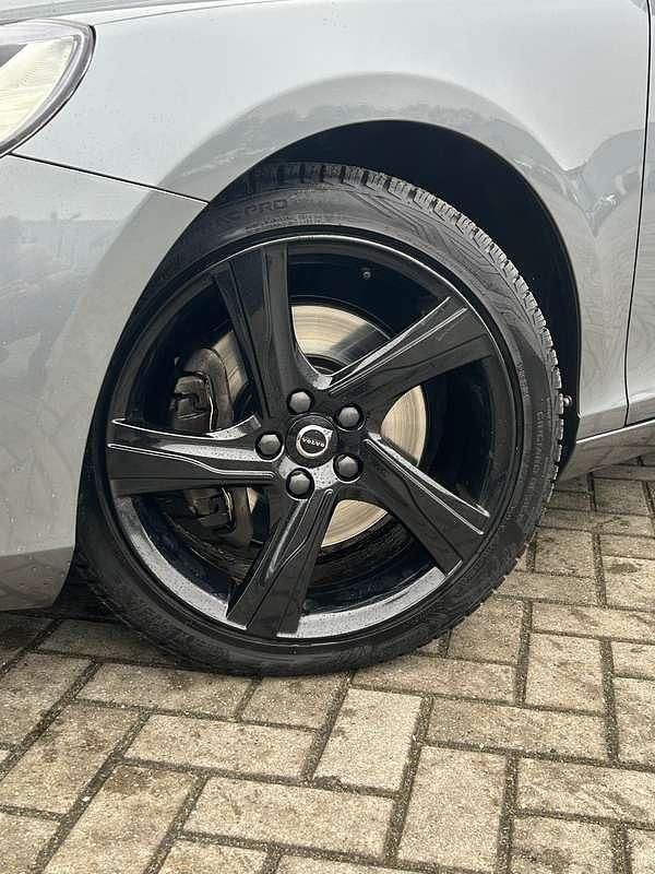 Occasion Volvo V40 Momentum 194 PK (142 kW) 2016 Grijs