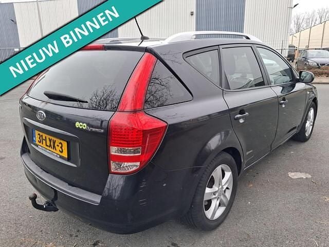 Occasion Kia Ceed 109 PK (80 kW) 2010 Zwart Hatchback