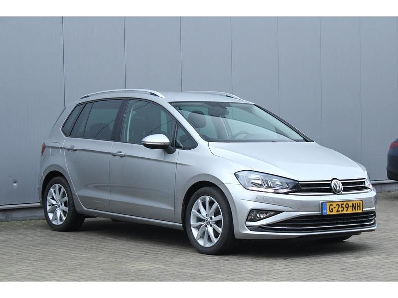 Occasion VW Golf Sportsvan Comfortline 131 PK (96 kW) 2018 Grijs MPV