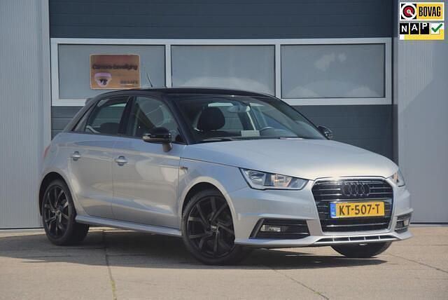 Grijs Gebruikt 2017 Audi A1 Sportback S-Line Hatchback | € 12.950 (Eerlijke prijs) - Afbeelding 1/4