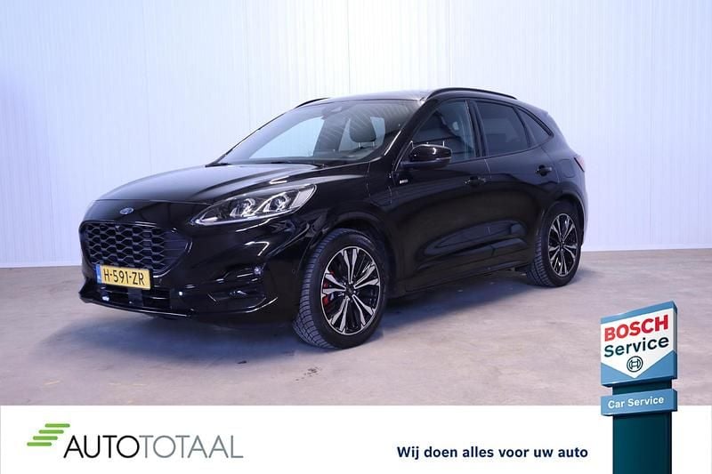 Zwart, metallic lak Gebruikt 2020 Ford Kuga ST-Line X SUV | € 21.250 (Eerlijke prijs) - Afbeelding 1/4
