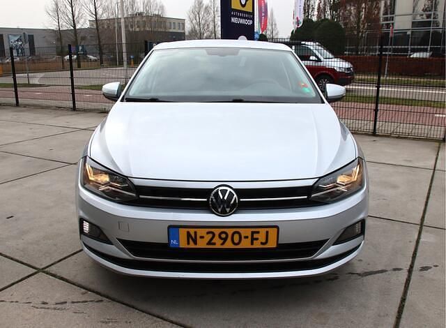 Occasion VW Polo Business 97 PK (71 kW) 2021 Grijs Hatchback