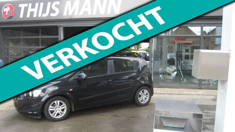Zwart Gebruikt 2012 Chevrolet Aveo LT Hatchback | € 3.950 (Eerlijke prijs) - Afbeelding 1/4