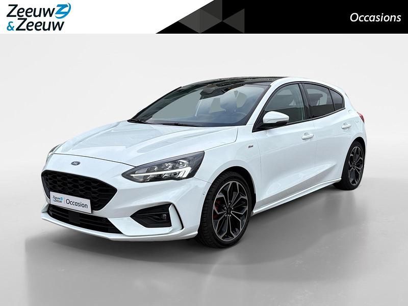 Frozen white (pn3gz) Gebruikt 2020 Ford Focus Business Edition Hatchback | € 18.935 (Iets duurder) - Afbeelding 1/4