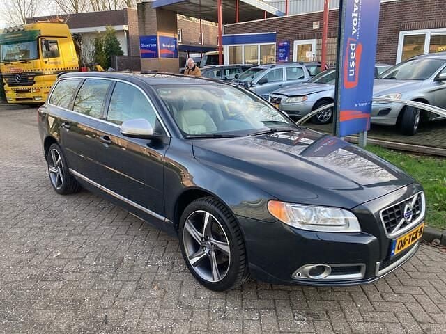 Grijs Gebruikt 2012 Volvo V70 Stationwagen | € 10.950 (Goede deal) - Afbeelding 1/4
