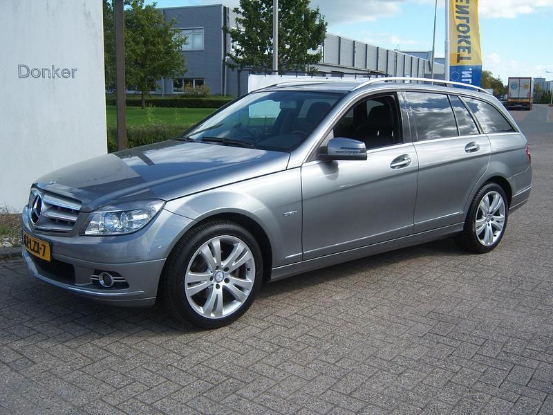 Grijs Gebruikt 2010 Mercedes C180 Avantgarde Stationwagen | € 8.200 (Iets duurder) - Afbeelding 1/4