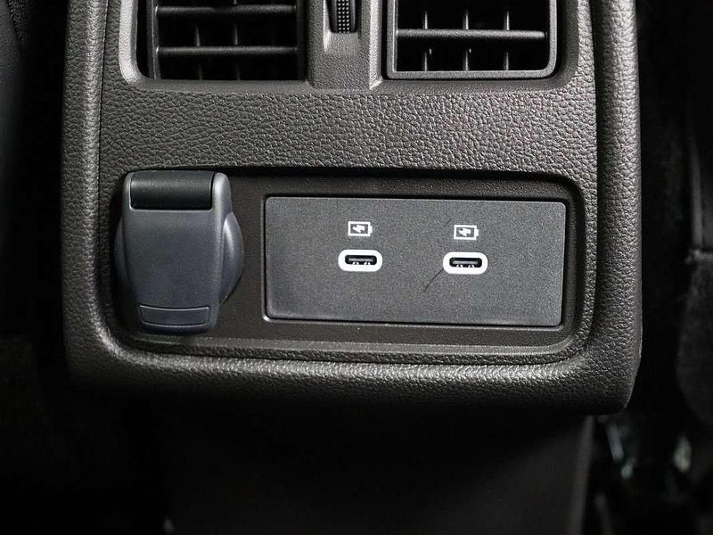 Nieuw Mitsubishi ASX Intense+ 158 PK (116 kW) 2025 Rood SUV