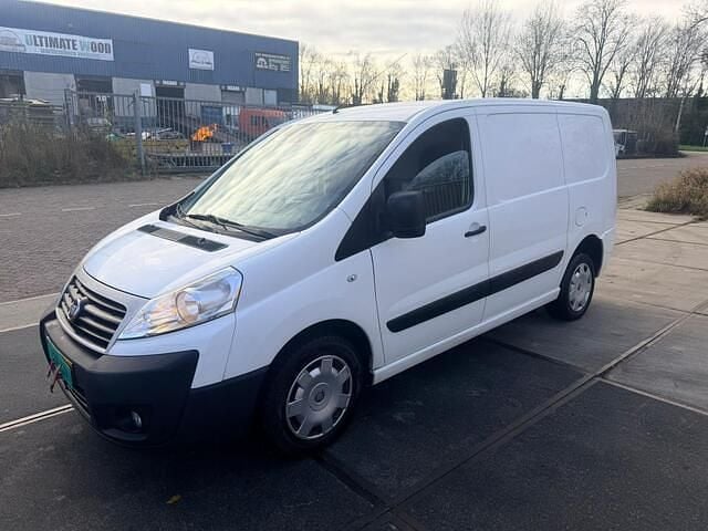 Wit Occasion 2014 Fiat Scudo Van | € 3.999 (Goede deal) - Afbeelding 1/4