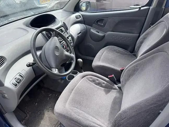Occasion Toyota Yaris Verso Sol 87 PK (63 kW) 2000 Blauw MPV
