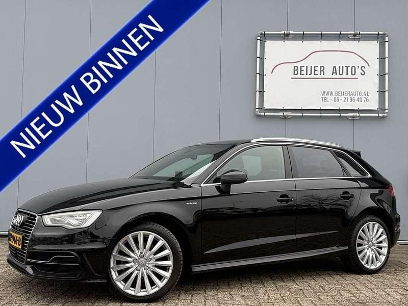 Zwart Occasion 2015 Audi A3 Sportback e-tron Ambition Hatchback | € 12.895 (Goede deal) - Afbeelding 1/4