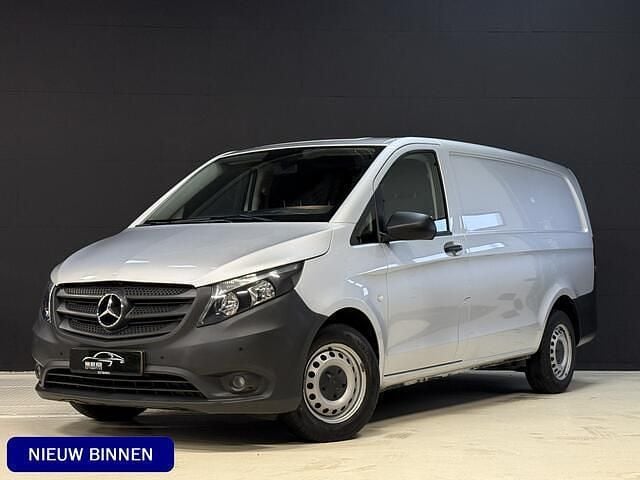 Grijs Occasion 2020 Mercedes Vito Van | € 14.800 (Super prijs) - Afbeelding 1/4