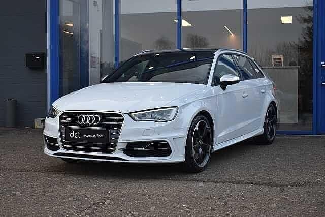 Wit Gebruikt 2016 Audi S3 Sport Hatchback | € 26.900 (Eerlijke prijs) - Afbeelding 1/4