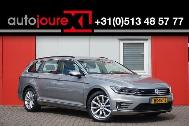 Grijs Gebruikt 2015 VW Passat Highline Stationwagen | € 11.499 (Eerlijke prijs) - Afbeelding 1/4