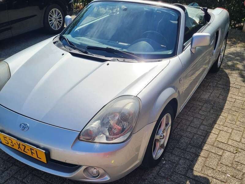 Zilver Gebruikt 2005 Toyota MR2 Edition Cabriolet | € 10.950 (Eerlijke prijs) - Afbeelding 1/4